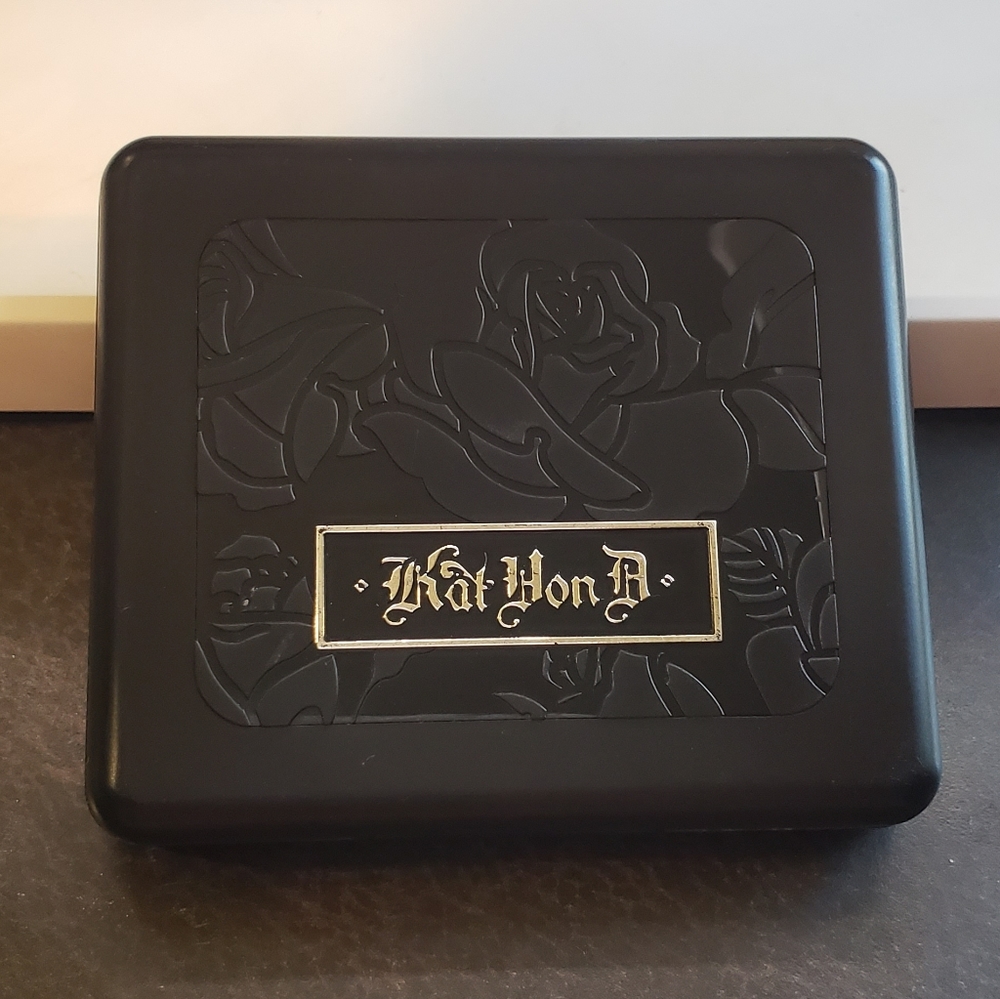 Kat Von D Everlasting Face Shaper Blush